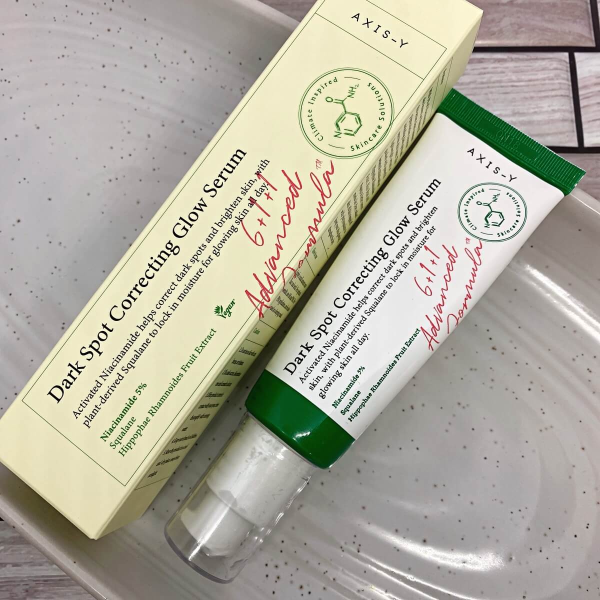 AXIS-Y Dark Spot Correcting Glow Serum 50ml - 5% Niacinamide Brightening Treatment